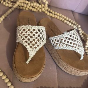 Lucky Brand Cream and Brown Woven Sandals